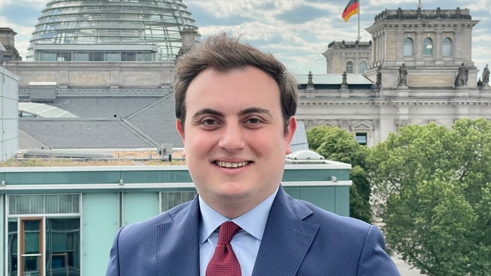 Efe Karanis